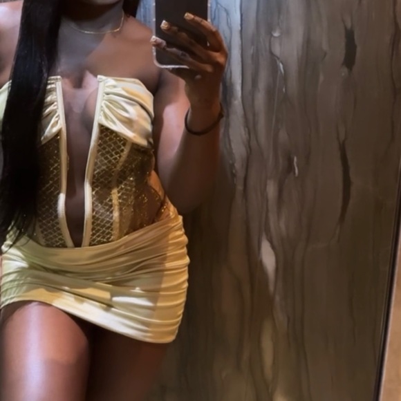 custom birthday dress
stephxdesigns veka dress - Picture 1 of 5